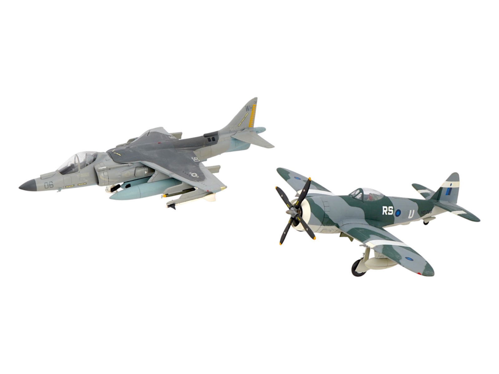AV 8B HARRIER II PLUS AND A P 47 THUNDERBOLT MODELS (1 of 12)