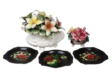 CAPODIMONTE FLOWER BASKETS AND ZHOSTOVO TRAYS