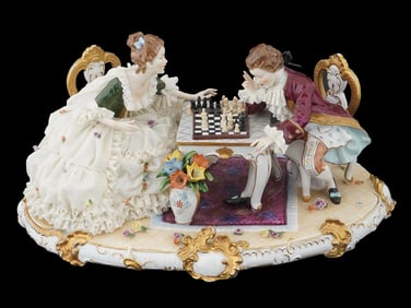 GERMAN UNTERWEISSBACH PORCELAIN FIGURE CHESS PLAY