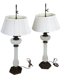 PAIR VINTAGE AMERICAN TABLE LAMPS BY CANTERBURY