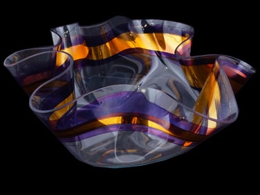 LARGE VINTAGE ART GLASS CENTERPIECE BOWL