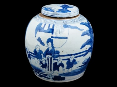 ANTIQUE CHINESE QING BLUE AND WHITE PORCELAIN JAR