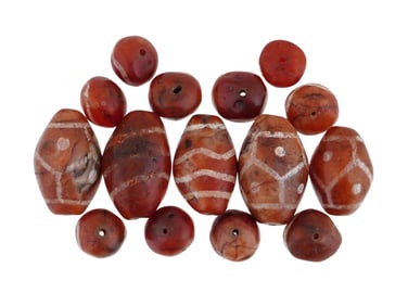 TIBETAN DZI AGATE STONE AND CARNELIAN BEADS