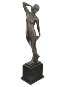ANTIQUE AUSTRIAN FRITZ ROSENBERG BRONZE NUDE SCULPTURE