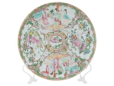 ANTIQUE CHINESE EXPORT FAMILLE ROSE PORCELAIN PLATE