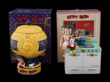 LOT OF AMERICAN CARTOON CERAMIC COOKIE JARS IOB