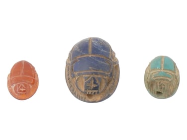 LOT OF ANCIENT EGYPTIAN HAND CARVED STONE SCARAB BEADS