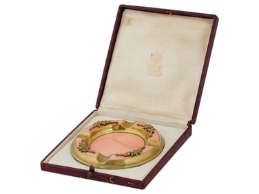 RUSSIAN GILT SILVER AND GUILLOCHE ENAMEL ASHTRAY