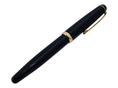 VINTAGE GERMAN MODEL 3 42 FOUNTAIN PEN BY MONTBLANC