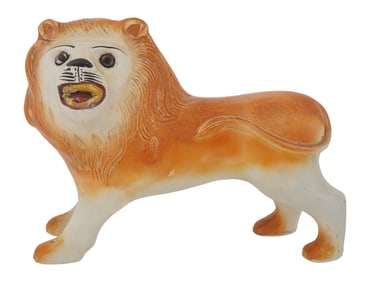 ANTIQUE ENGLISH STAFFORDSHIRE PORCELAIN LION FIGURE