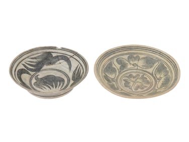ANTIQUE THAI CERAMIC PLATES WITH FLORAL DESIGN