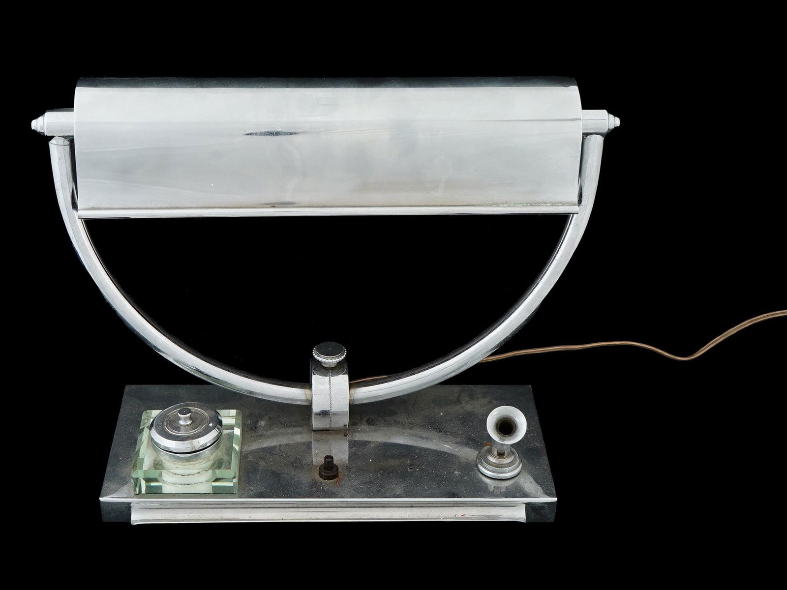 VINTAGE FRENCH ART DECO TABLE LAMP WITH INKWELL (1 of 9)