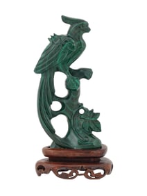 CHINESE CARVED MALACHITE PEACOCK FIGURINE ON STAND