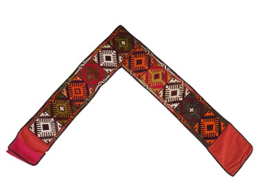 TURKMEN V SHAPED EMBROIDERY
