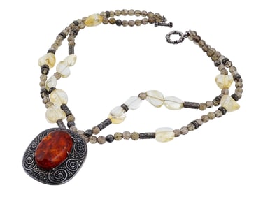 THAI ST SILVER AND AMBER BEADED PENDANT NECKLACE