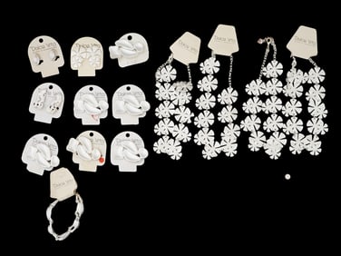 COLLECTION OF FRENCH DOLCE VITA COSTUME JEWELRY WARES