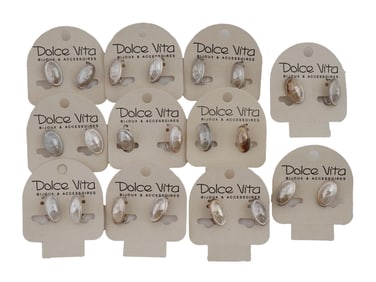 GROUP OF VINTAGE FRENCH DOLCE VITA LEVERBACK EARRINGS