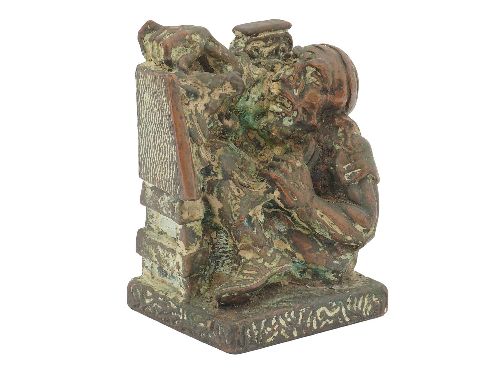 ANTIQUE A MAN AND A WOLF FIGHTING BRONZE BOOKEND: An antique bronze bookend depicting a man and a wolf fighting. Circa the early 20th century. Antique Bronze Bookends and Collectibles For Home Decor. THIS LOT IS ELIGIBLE FOR A 30-DAY UNCONDIT