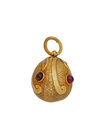 RUSSIAN GILT SILVER GEMSTONE EASTER EGG PENDANT