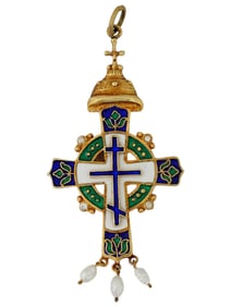 RUSSIAN SILVER ENAMEL CROSS PENDANT WITH PEARLS