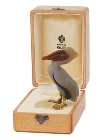 RUSSIAN AGATE GILT SILVER AND RUBY PELICAN FIGURINE
