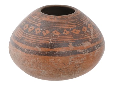 ANCIENT PRE COLUMBIAN MESOAMERICAN TERRACOTTA POT