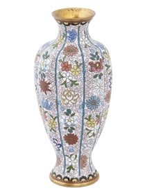 CHINESE LOBBED DESIGN FLORAL CLOISONNE ENAMEL VASE