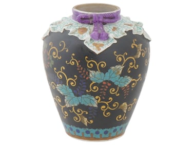 ANTIQUE JAPANESE MEIJI PORCELAIN CLOISONNE JAR