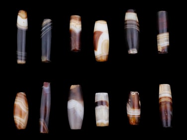COLLECTION OF ANCIENT ROMAN PARTHIAN AGATE BEADS
