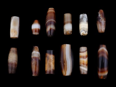 COLLECTION OF ANCIENT ROMAN PARTHIAN AGATE BEADS