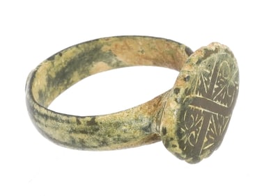 ANCIENT BYZANTINE/ISLAMIC BRONZE RING 400 TO 800 AD