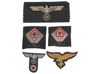 COLLECTION OF WWII GERMAN NAZI CLOTH PATCHES