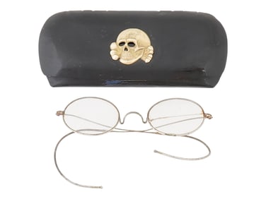 GERMAN WWII TYPE WAFFEN SS TOTENKOPF GLASSES W CASE