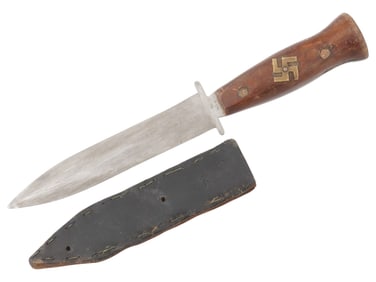 WWII NAZI GERMAN SWASTIKA INSIGNIA DAGGER W SHEATH