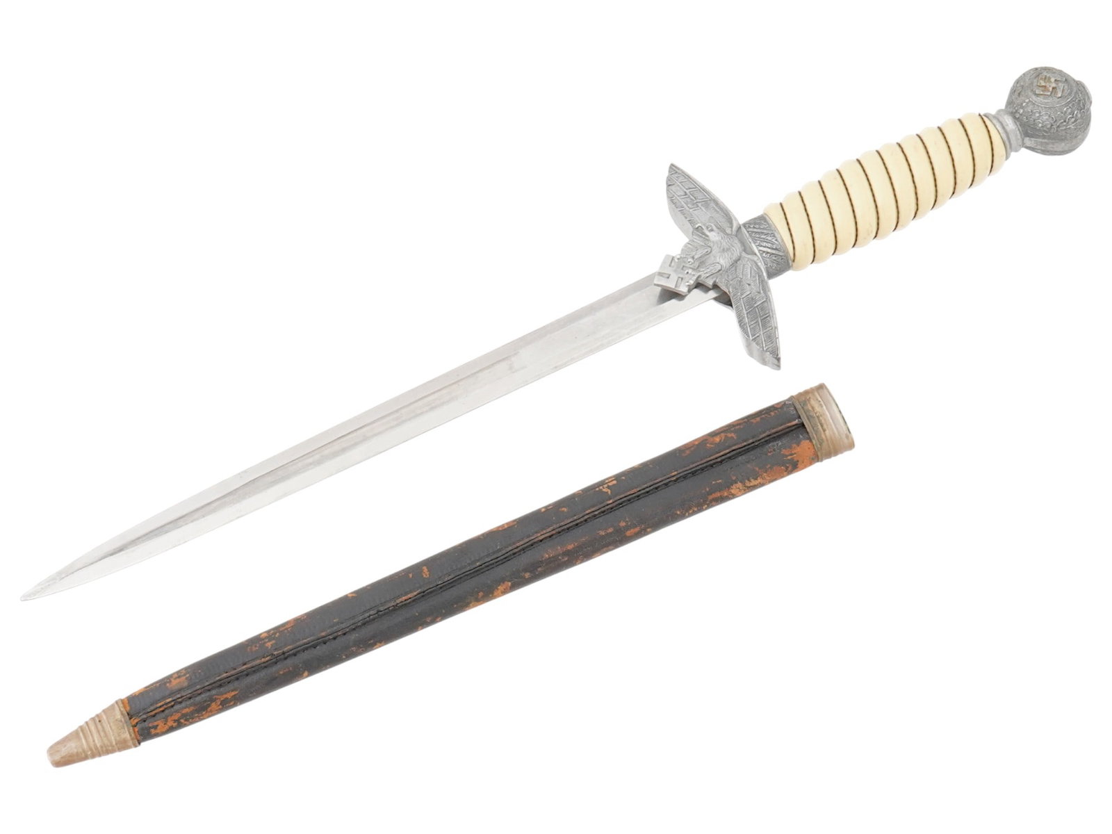 WWII GERMAN LUFTWAFFE WAFFEN OFFICERS DAGGER W SHEATH: A WWII Nazi German Third Reich Luftwaffe officers dagger. The pommel shows a swastika symbol within a wreath, while the crossguard is modeled as an eagle clutching a swastika insignia in its claws. Th