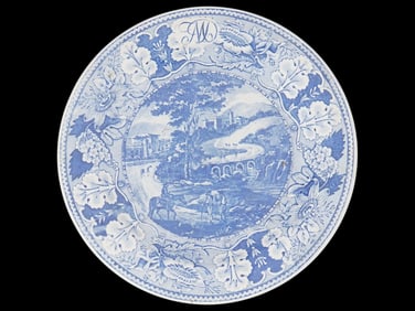 ANTIQUE DINNER PLATE WITH ITALIAN SCENERY PATTERN