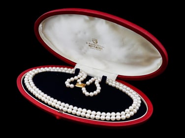 VINTAGE MIKIMOTO PEARL NECKLACE 18K GOLD CLASP IOB