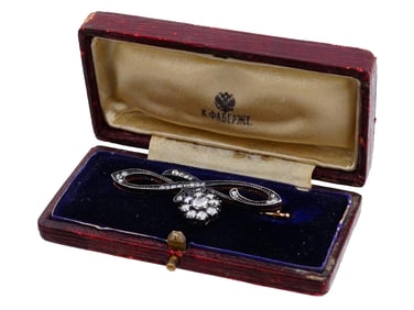 RUSSIAN GOLD AND SILVER DIAMONDS FLOWER BROOCH W BOX