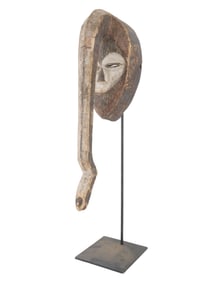 CENTRAL AFRICAN GABON KWELE PEOPLE WOODEN MASK W STAND