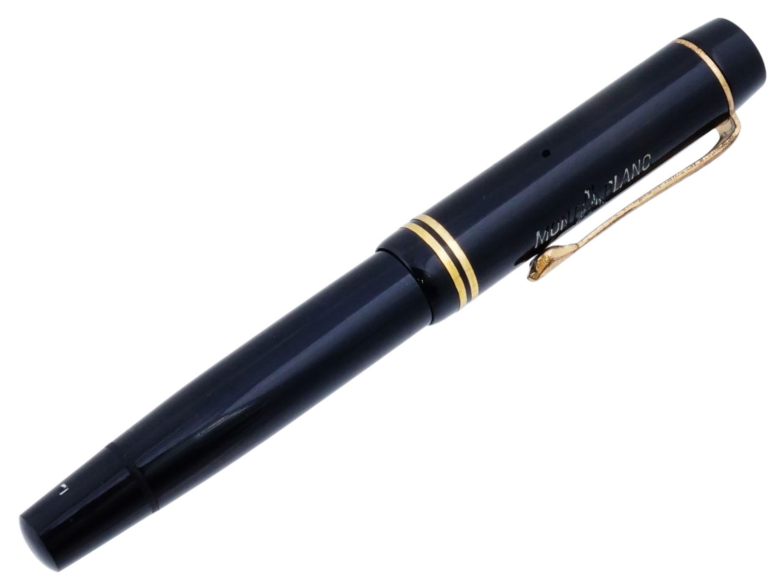 MONTBLANC 334 1-2 FOUNTAIN PEN WITH 14K GOLD NIB (1 of 8)