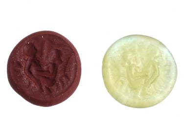 ANCIENT ROMAN GLASS MEDALLION WITH EROTIC IMAGE