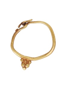 ANCIENT ROMAN GOLD HOOP EARRING WITH A GRAPE DESIGN