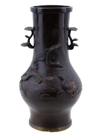 ANTIQUE JAPANESE MEIJI BRONZE BAS RELIEF VASE