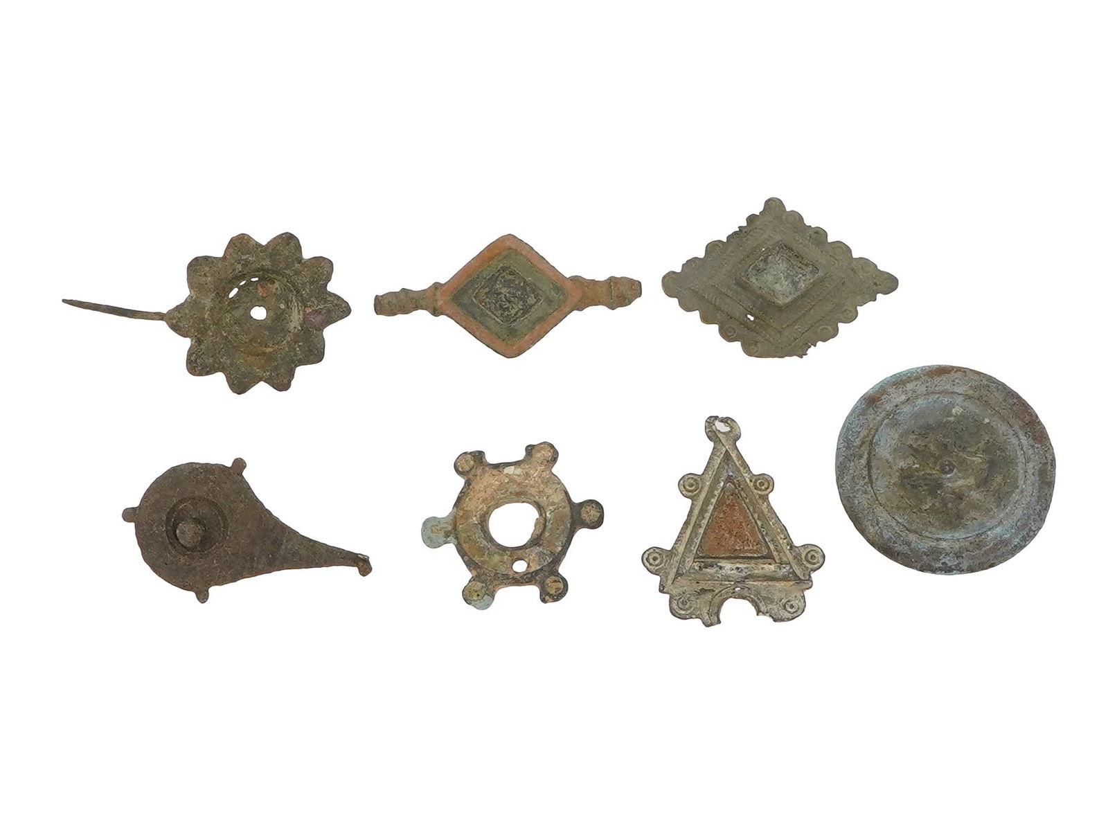GROUP OF ANCIENT ROMAN EMPIRE BRONZE PENDANTS (1 of 4)