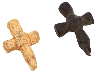 ANCIENT BYZANTINE EMPIRE BRONZE STONE CROSS PENDANTS