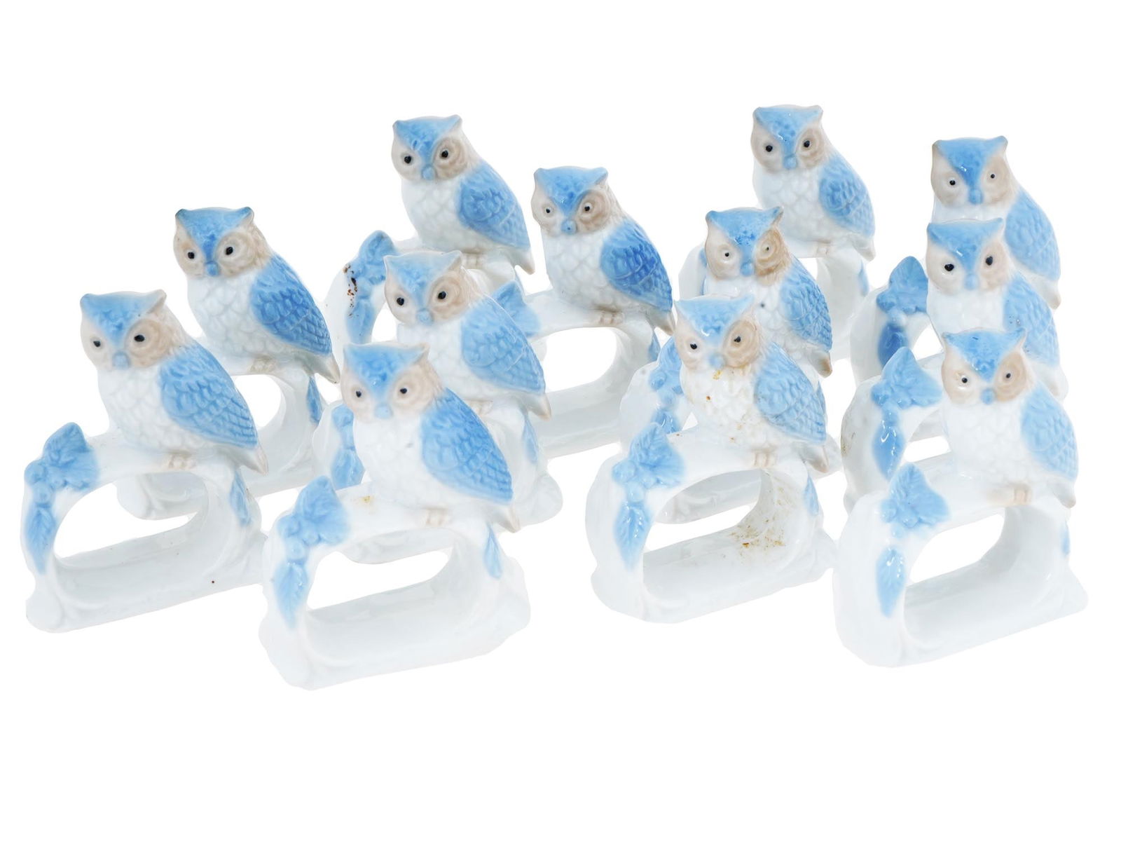 SET OF VINTAGE RUSSIAN PORCELAIN NAPKIN RINGS (1 of 5)