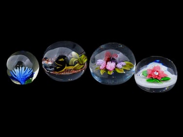 AMERICAN GLASS PAPERWEIGHTS BY TRABUCCO 2007