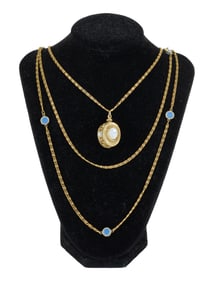 GOLDETTE THREE STRAND GOLD TONE NECKLACE W PENDANT
