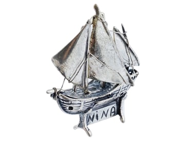 ENGRAVED SHIP SCULPTURAL COSTUME JEWELRY BROOCH