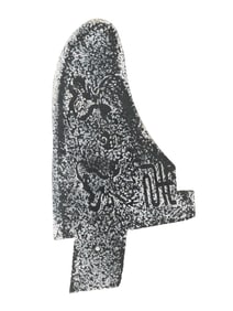 ANTIQUE CHINESE CARVED STONE WARE WITH ORNAMENTS